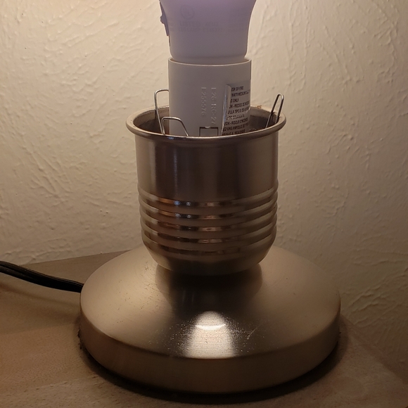 LED Lightbulbs - Picture 6 of 6